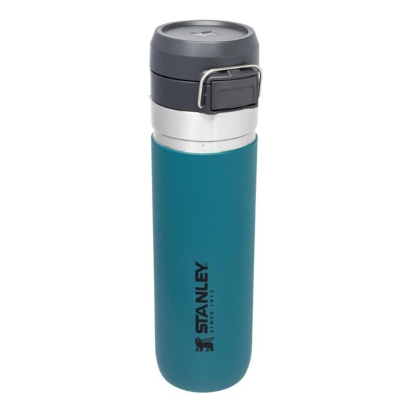 Stanley - Vaakum insulated mug ‘Quick-Flip’ 0.7 l, petrol